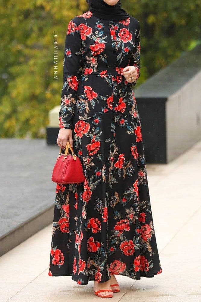 Garden Rose Dress in black, view 6