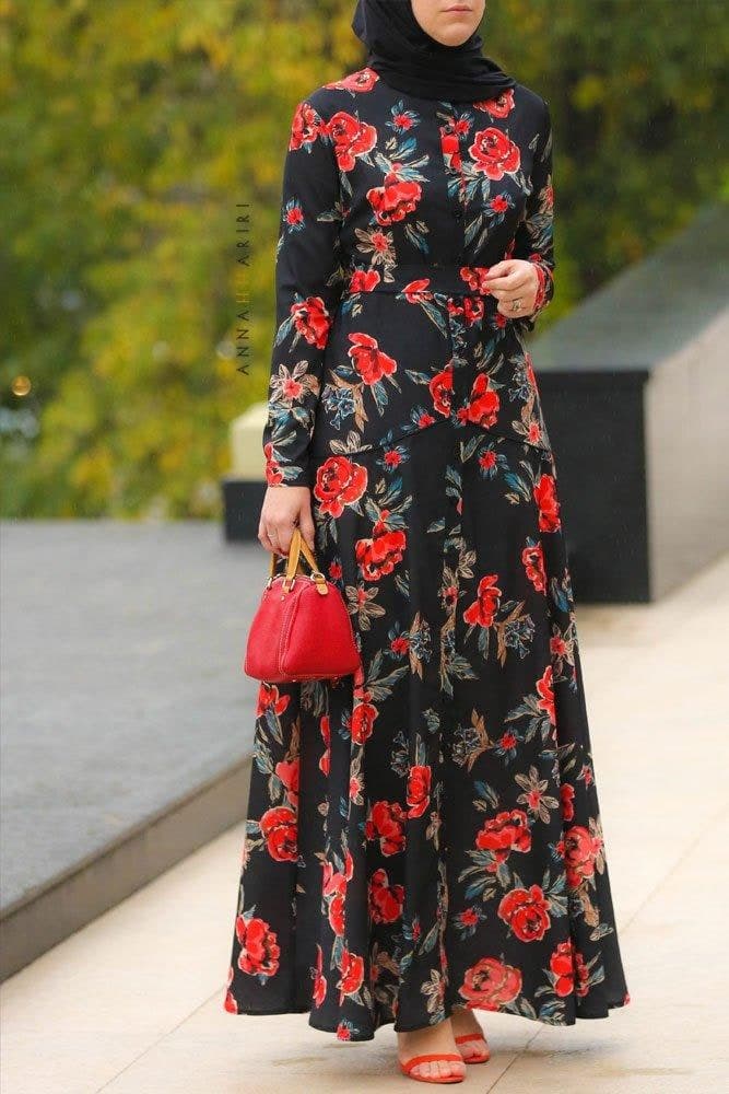 Garden Rose Dress in black, view 7