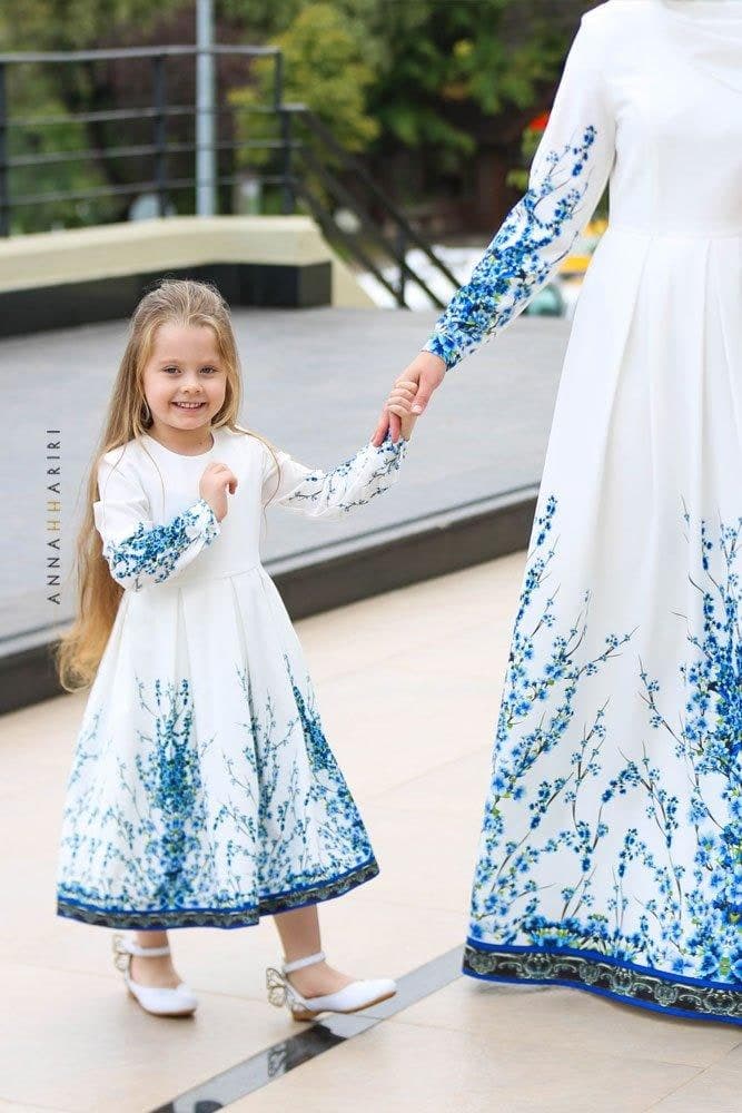 Little Gzhel Dress in white, view 3