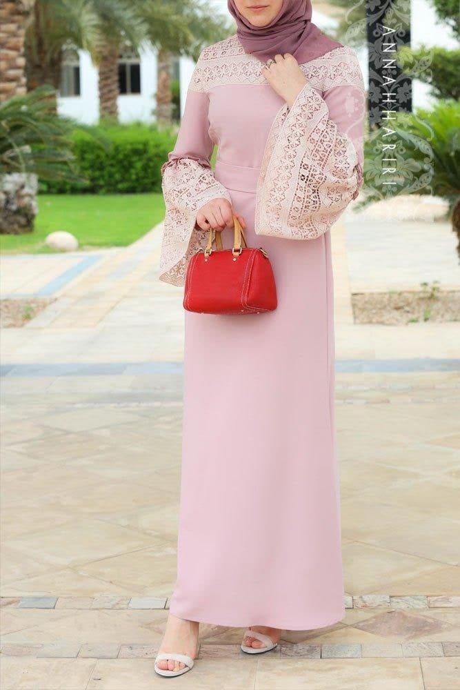Berlin Modest Dress in pink, view 3