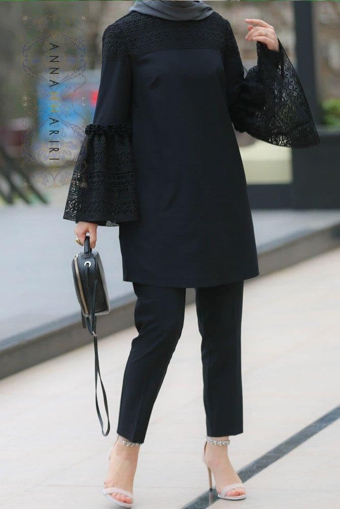 Moscow Trouser Set in black, view 4