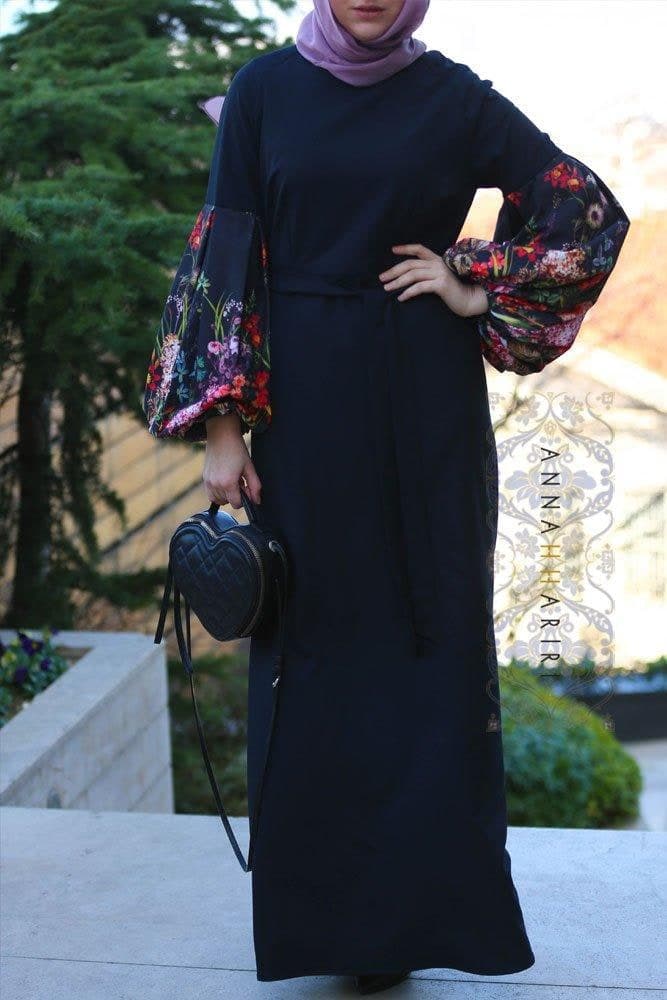 Puff Sleeve Dress in black, view 3