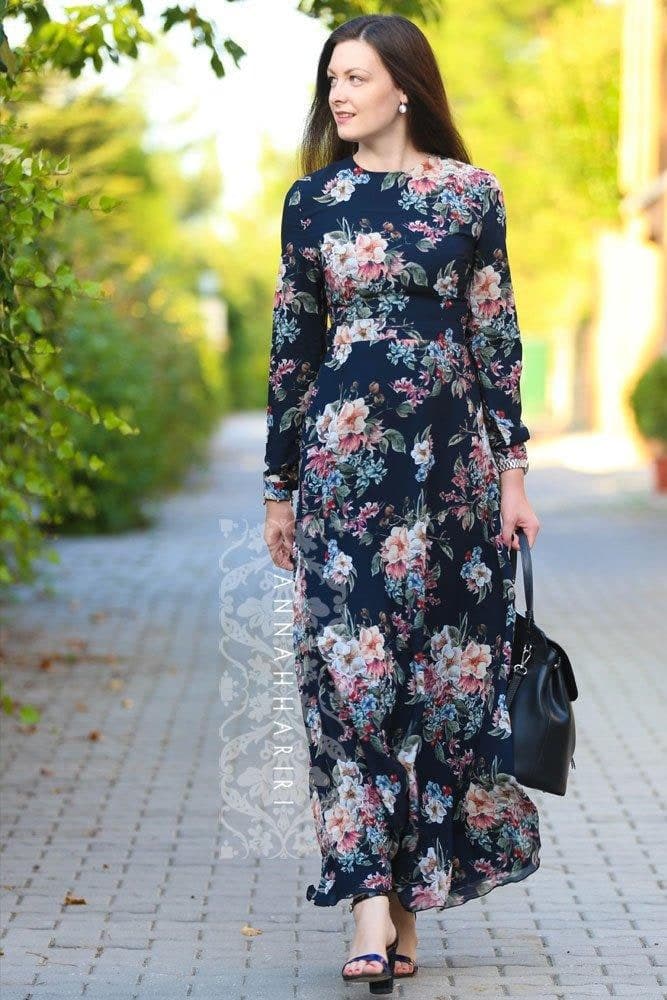 Rima Dress in black, view 3