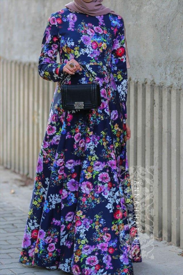 Batik Dress in blue, view 5