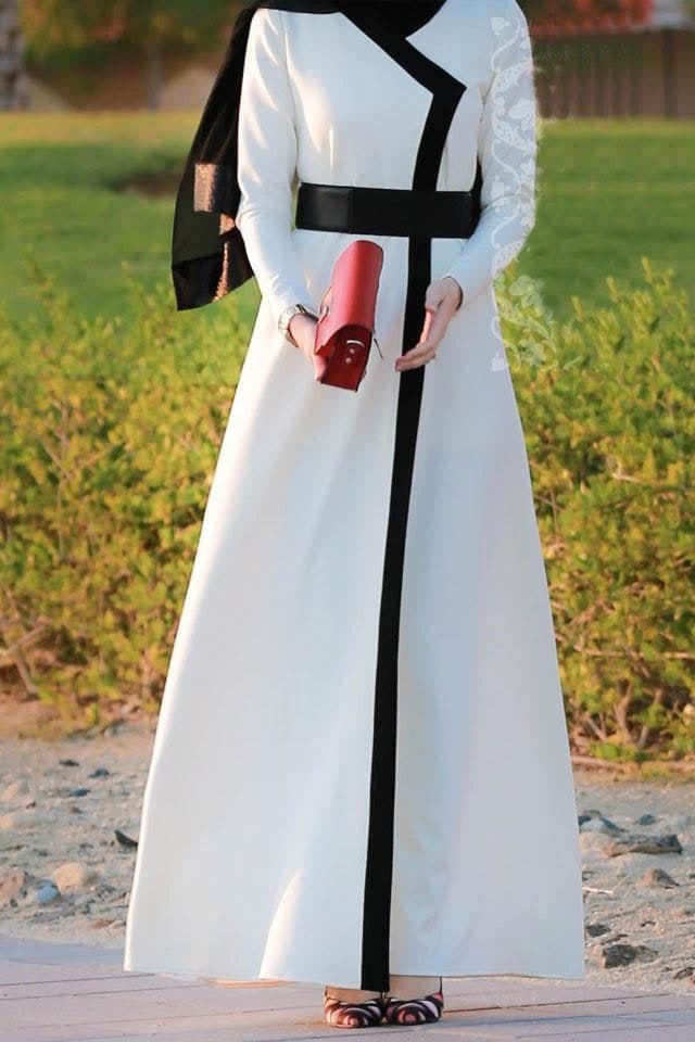 Black and White Contrast Abaya Dress - Detail 2