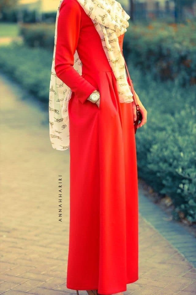 Red Aka Abaya, view 3
