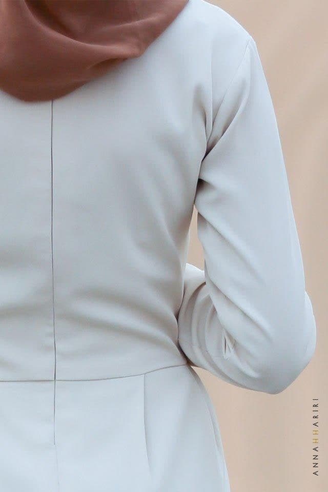 White Aka Abaya, view 5
