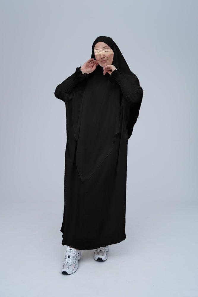 Black Pristine prayer gown for Omrah or prayer