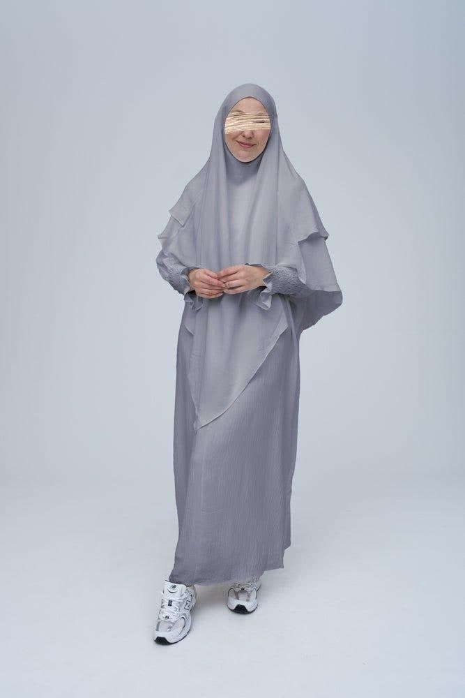 Light Gray Pristine prayer gown for Omrah or prayer