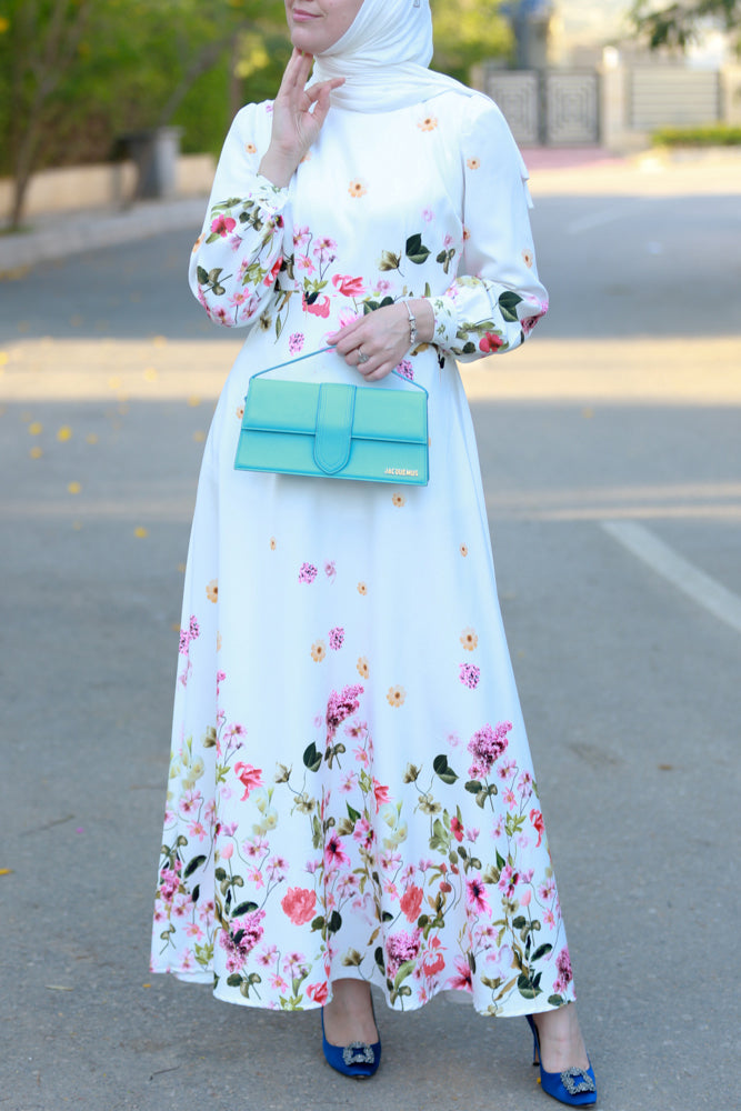 Back to basics florals comeback floral border maxi dress in floral print off white fully lined maxi sleeves