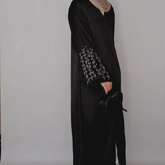 modest long dresses with sleeves