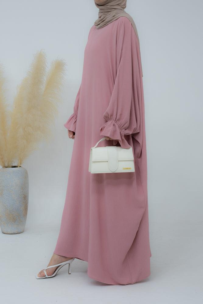 Radwa batwing abaya with ruched sleeve and loose cut in pink - ANNAH HARIRI