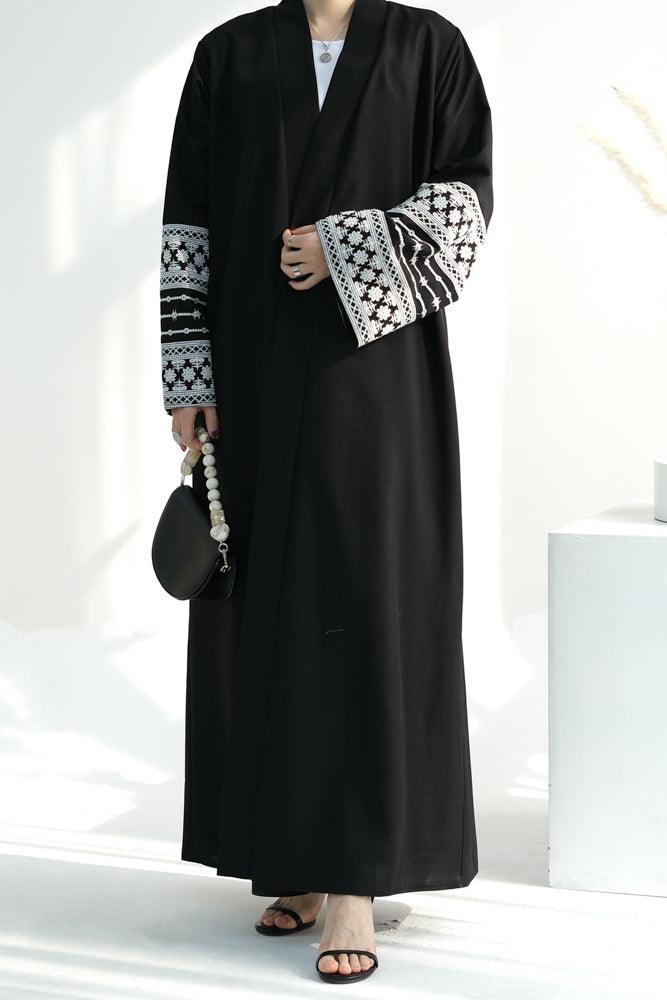 Tatreez Inspired Simple Embroidered Thobe Abaya caftan Dress in BlackColor - ANNAH HARIRI