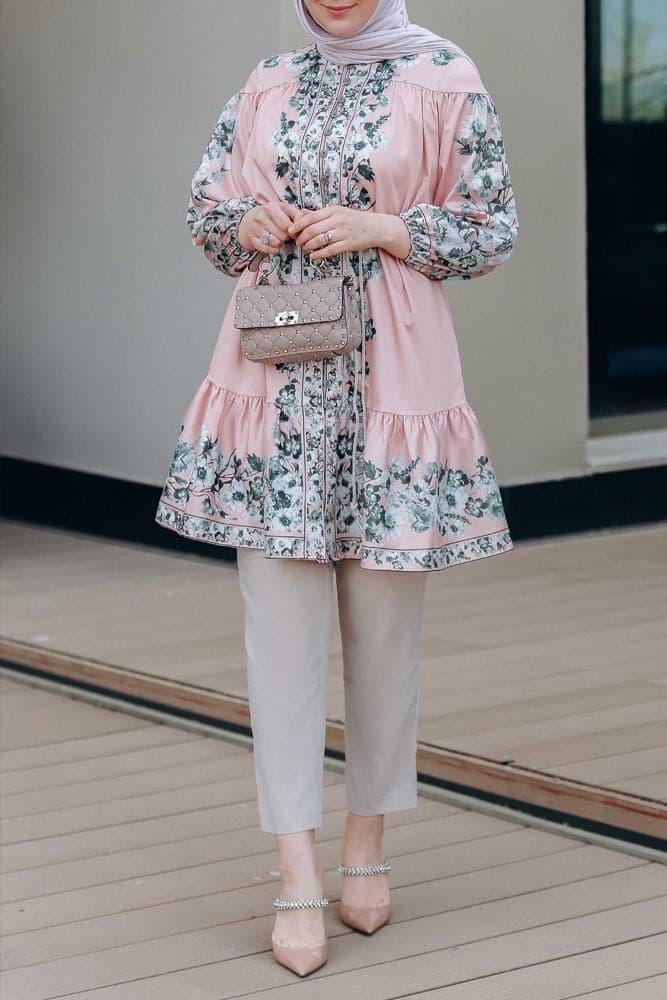 Acelya tall tunic shirt with ruffles and long sleeve in floral - ANNAH HARIRIUS4Pink