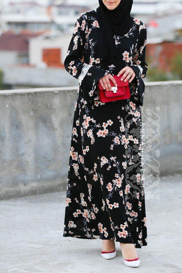 Blossom in Japan Dress - ANNAH HARIRI