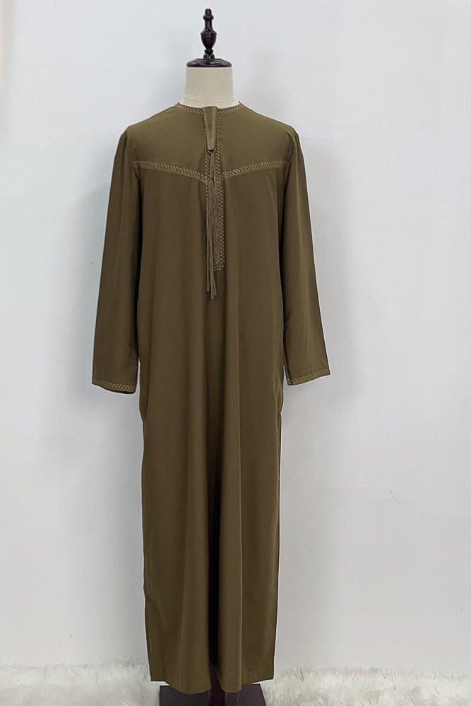 Brown Men's Classic Style Thobe With Collar Islamic Clothing For Prayer and Eid - ANNAH HARIRI