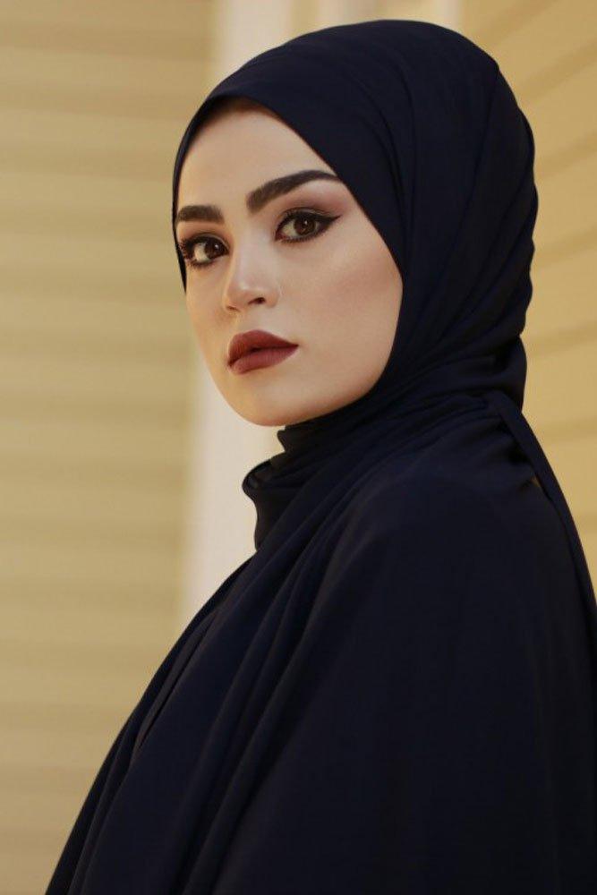 Crepe Black scarf - ANNAH HARIRI