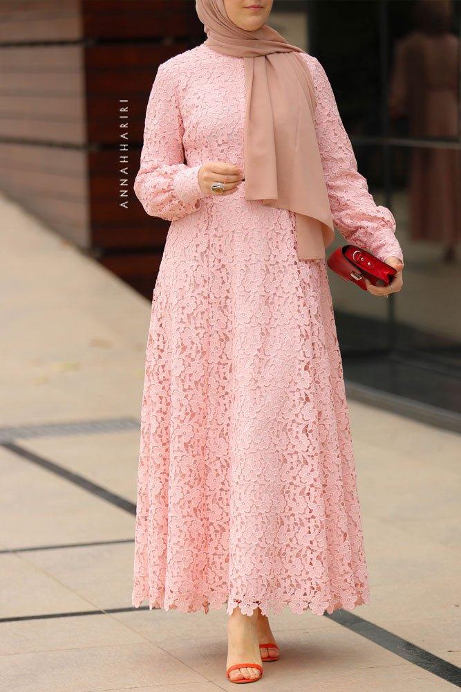 Engagement Modest Dress - ANNAH HARIRI