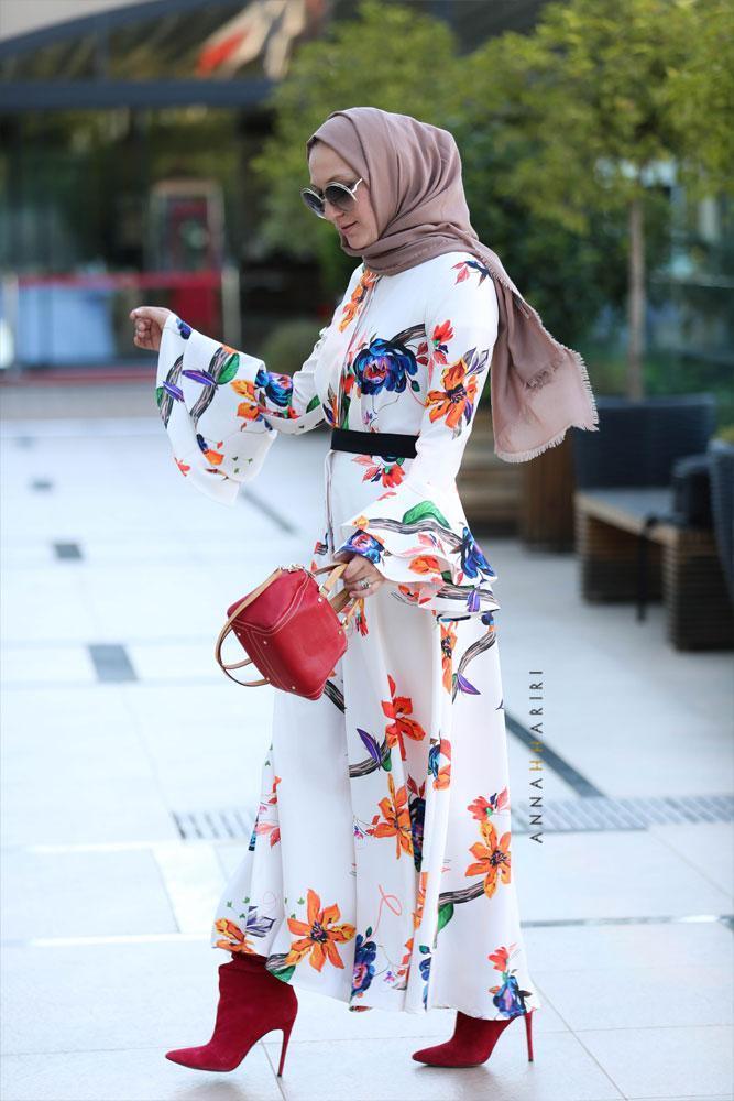 Flower Ascia Modest Dress - ANNAH HARIRI