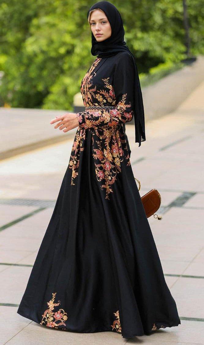 Golden Prom Dress - ANNAH HARIRI