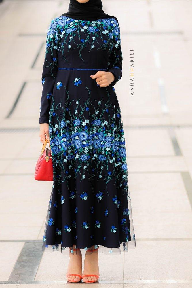 Modest Evening Dress - ANNAH HARIRI