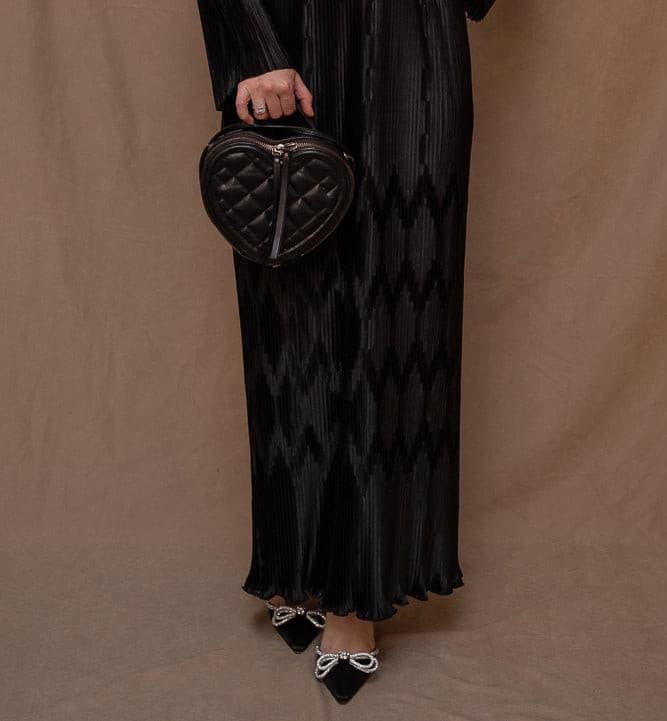 Pleated maxi pencil dress with a embossed skirt and a string belt in black - ANNAH HARIRI