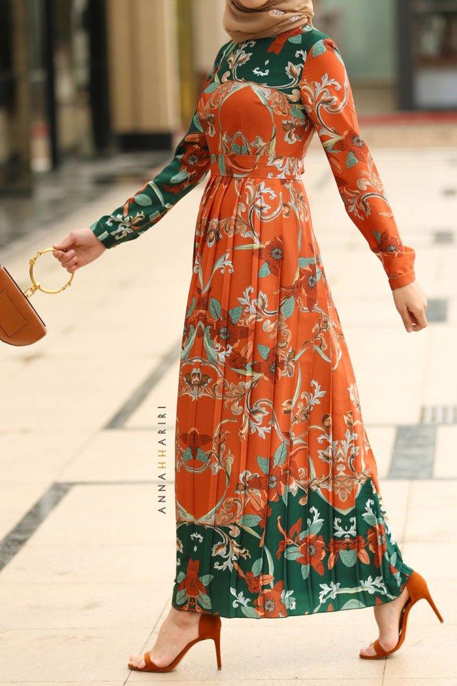 Regal Modest Dress - ANNAH HARIRI