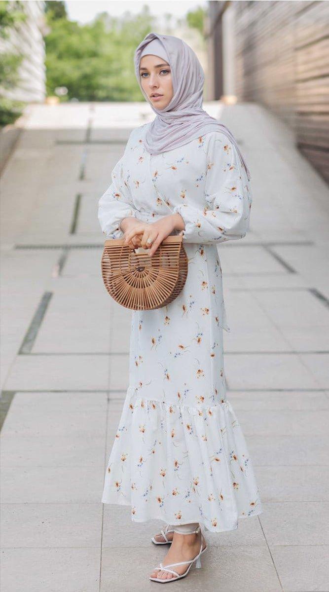 Shereen maxi dress with v-neck and sash long sleeve in white - ANNAH HARIRI