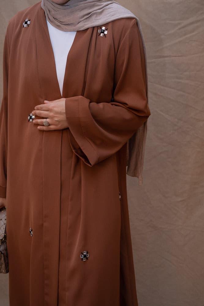 Ziaah embroidered abaya with kimono sleeves and a belt in rustic - ANNAH HARIRI