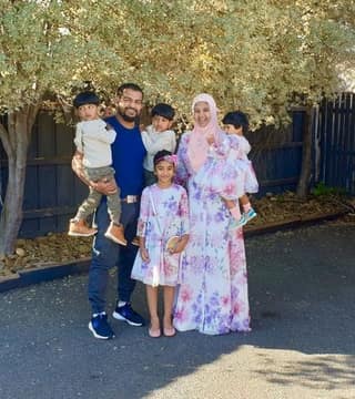 Customer photo from Udeesha A.