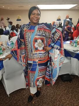 Customer photo from Idiat A.