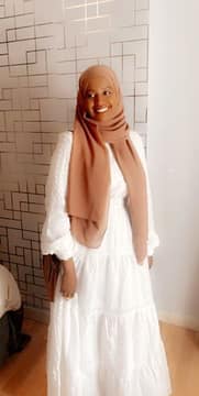 Customer photo from Farhiyo D.