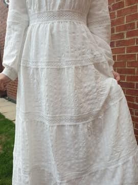 Customer photo from Salleha K.