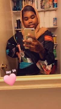 Customer photo from Khadija J.