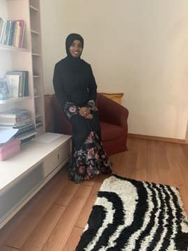 Customer photo from Fadheela J.