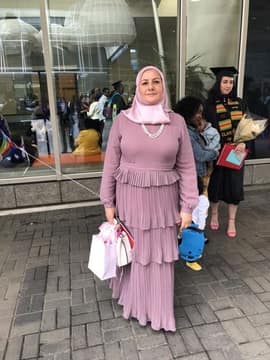 Customer photo from Hakima A.