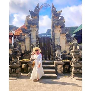 Customer photo from Hana N.