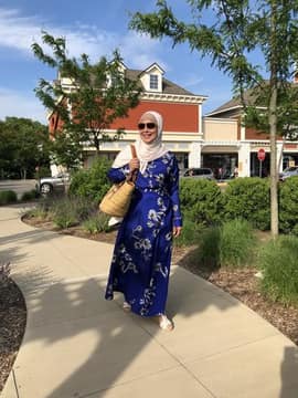 Customer photo from Zelvi Y.