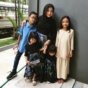 Customer photo from Nursahidah M.