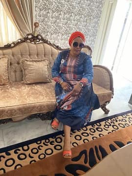 Customer photo from Modupe F.