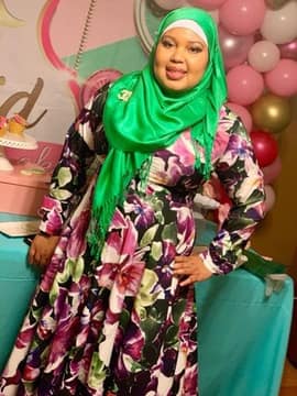 Customer photo from Khadija A.