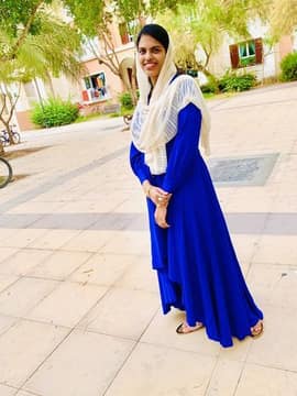 Customer photo from Saira S.