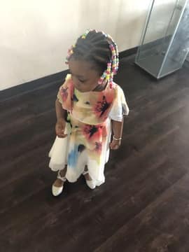 Customer photo from Sidika