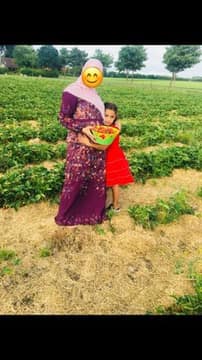 Customer photo from Amira H.