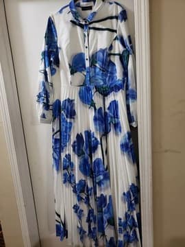 Customer photo from Amina S.