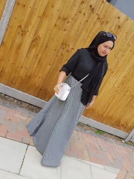 Customer photo from entesar a.