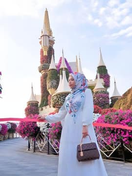 Customer photo from Zainab Y.