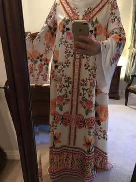 Customer photo from Buthayna E.