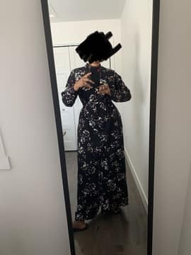 Customer photo from Laila