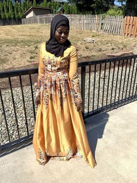 Customer photo from Isatou J.